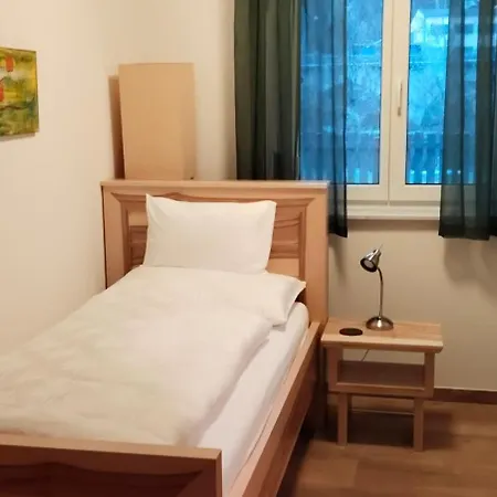 Gesaeuse-zimmer موتيل *