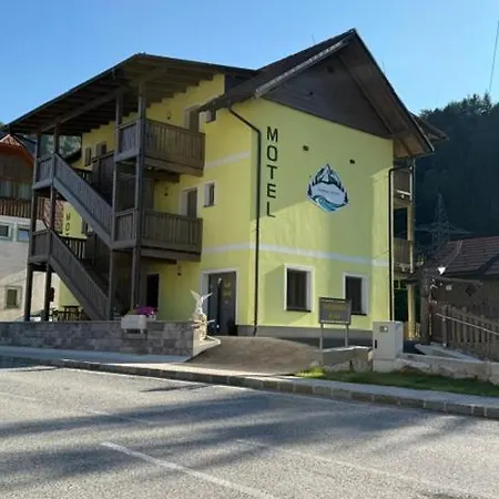 Motel Gesaeuse-zimmer-motel